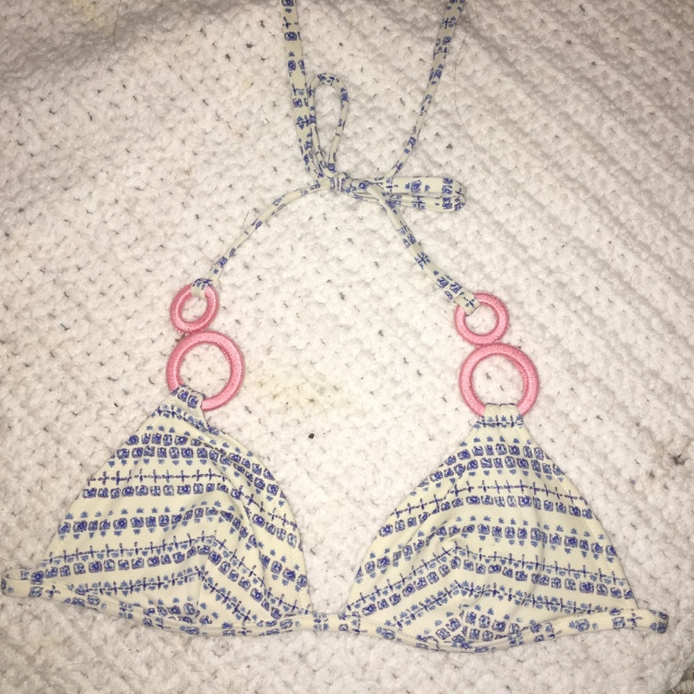 Victoria’s Secret bikini top